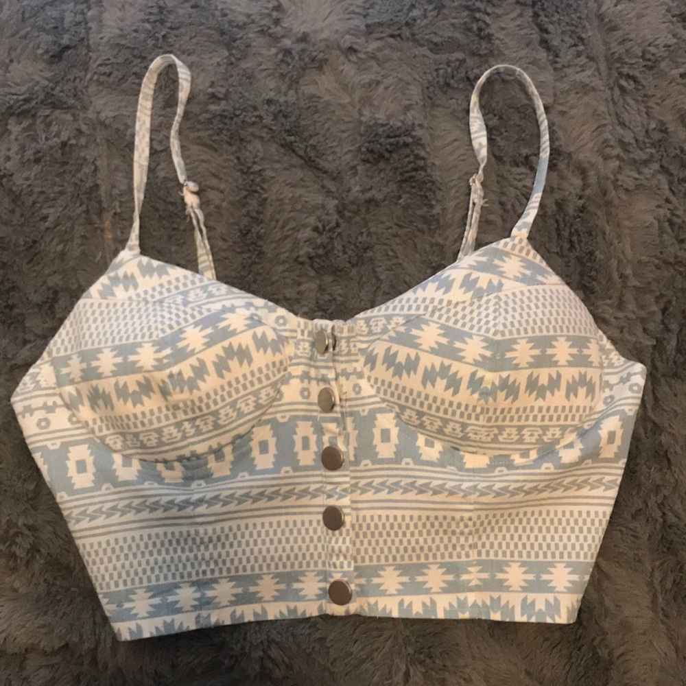 Crop top